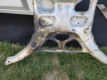 Load image into Gallery viewer, ATS-V oil filter drip guard